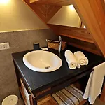 Una Casa Tra Gli Alberi * Tresivio